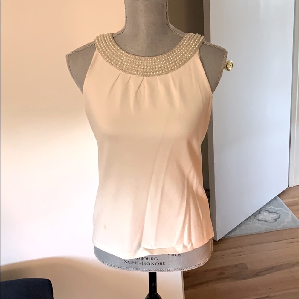 Pullover sleeveless top